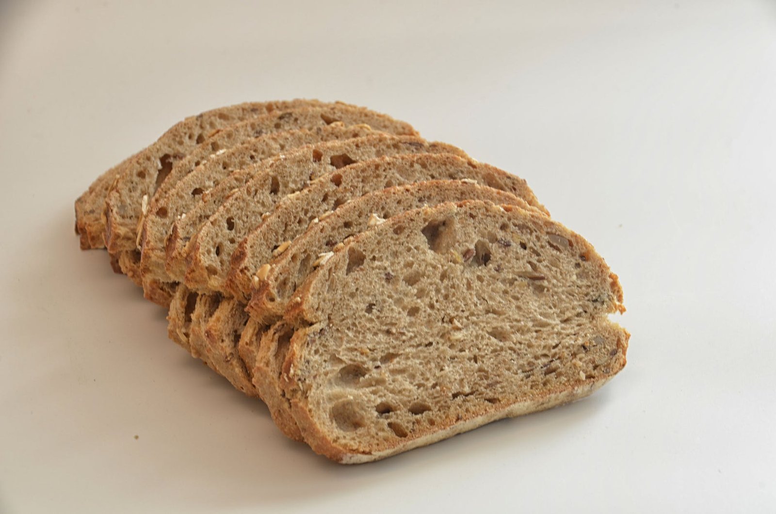 wheat bread slices